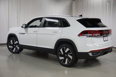 2025 Volkswagen Atlas Cross Sport 2.0T SE w/Technology