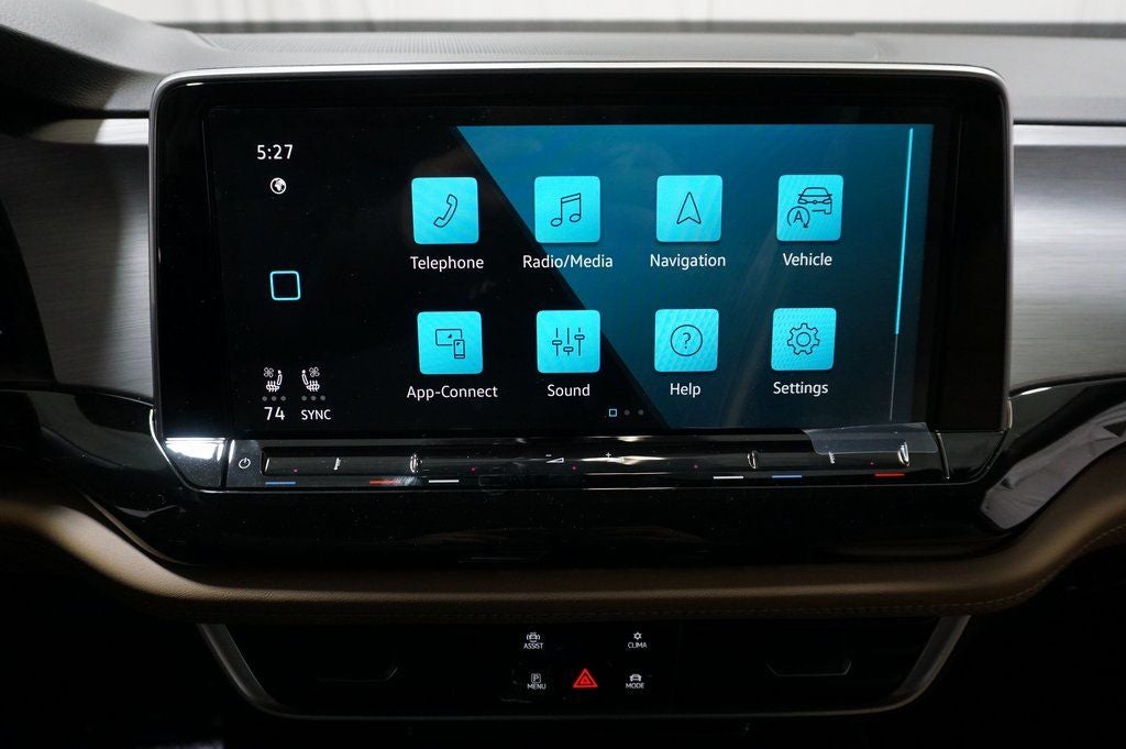 2025 Volkswagen Atlas Cross Sport 2.0T SE w/Technology