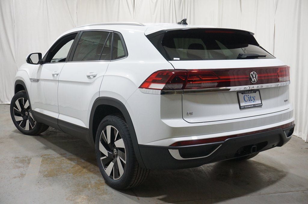 2025 Volkswagen Atlas Cross Sport 2.0T SE w/Technology
