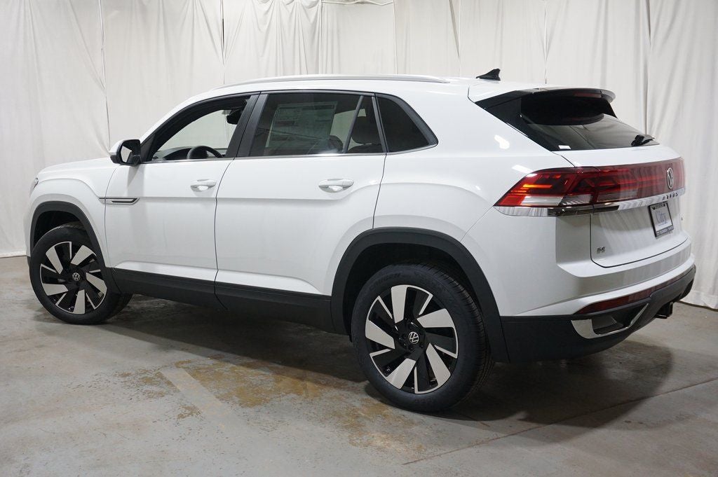2025 Volkswagen Atlas Cross Sport 2.0T SE w/Technology