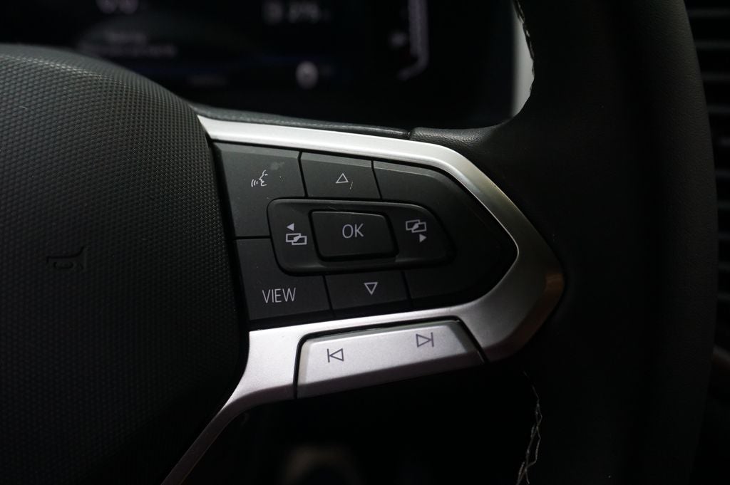 2023 Volkswagen Atlas Cross Sport 3.6L V6 SE w/Technology