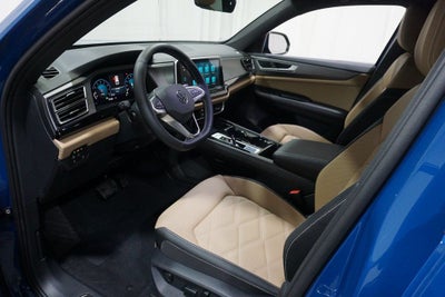 2025 Volkswagen Atlas Cross Sport 2.0T SE w/Technology