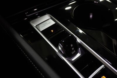 2026 Volkswagen Atlas SE w/Technology