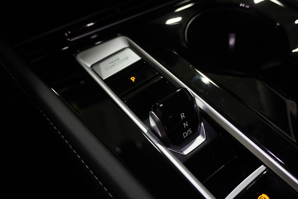 2026 Volkswagen Atlas SE w/Technology