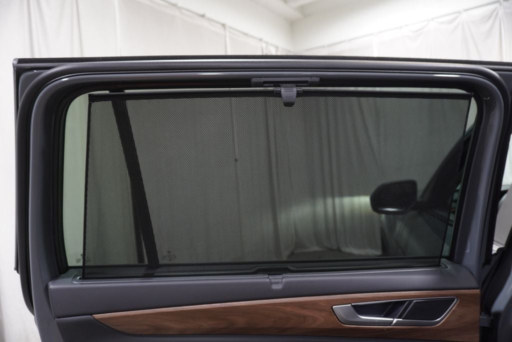 2026 Volkswagen Atlas SE w/Technology