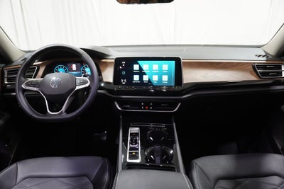 2026 Volkswagen Atlas SE w/Technology