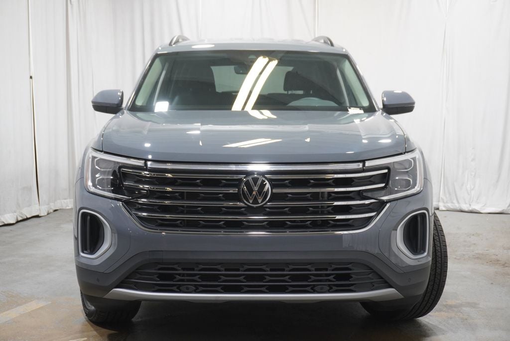 2026 Volkswagen Atlas SE w/Technology