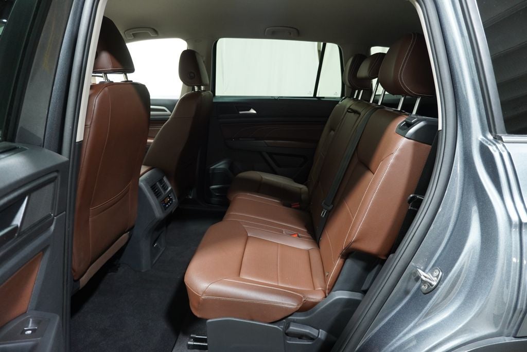 2023 Volkswagen Atlas 2.0T SE w/Technology
