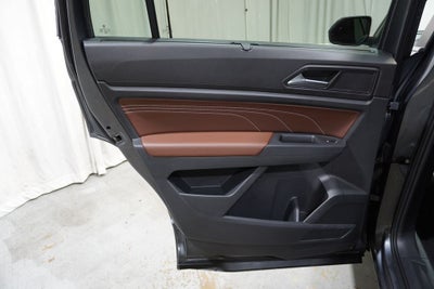 2023 Volkswagen Atlas 2.0T SE w/Technology