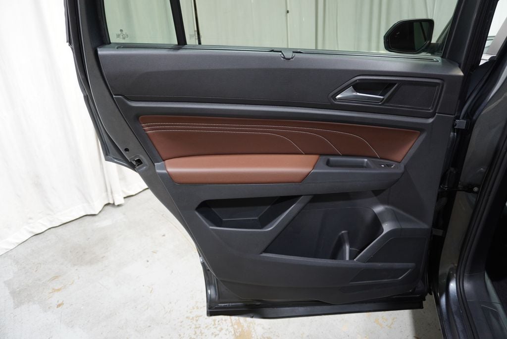 2023 Volkswagen Atlas 2.0T SE w/Technology