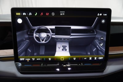 2027 Volkswagen Atlas SE w/Technology