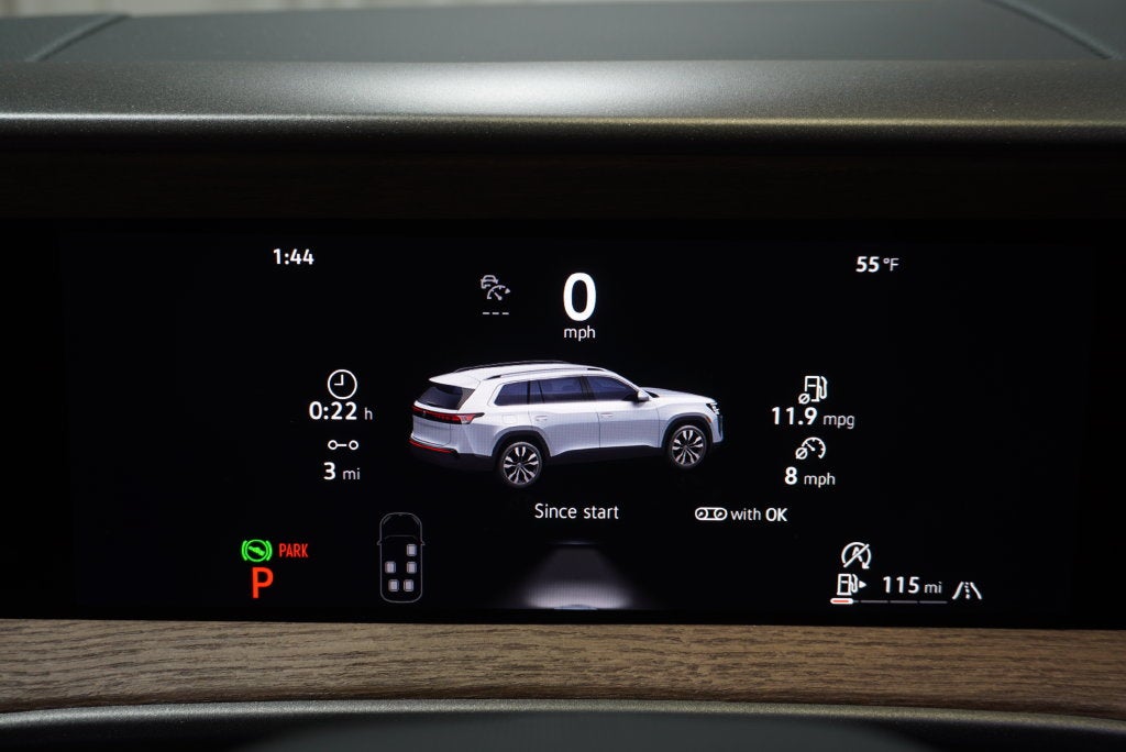 2027 Volkswagen Atlas SE w/Technology