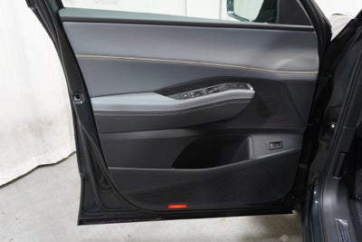 2027 Volkswagen Atlas SE w/Technology