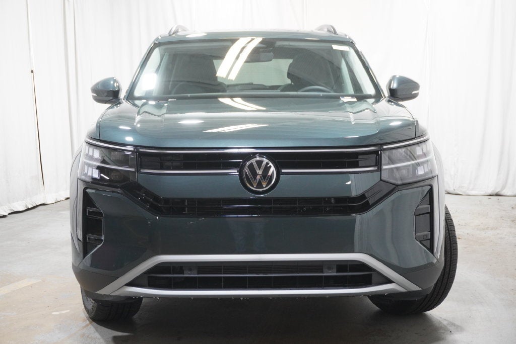 2027 Volkswagen Atlas SE w/Technology