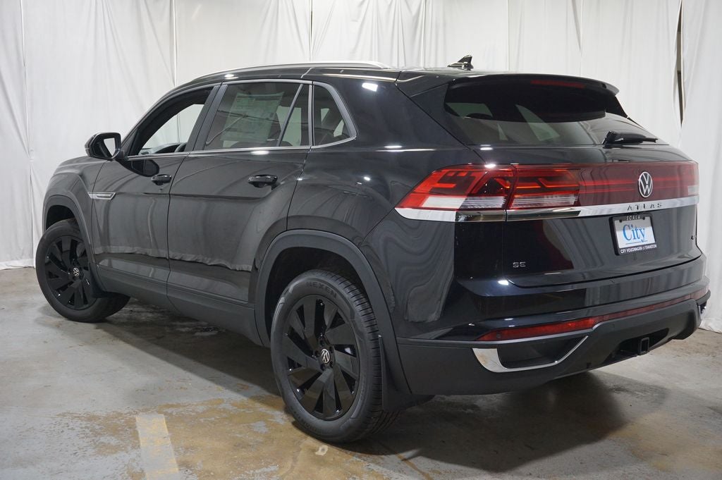 2026 Volkswagen Atlas Cross Sport 2.0T SE w/Technology