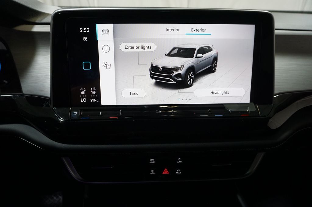 2026 Volkswagen Atlas Cross Sport 2.0T SE w/Technology