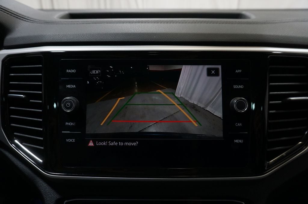 2023 Volkswagen Atlas Cross Sport 2.0T SE w/Technology