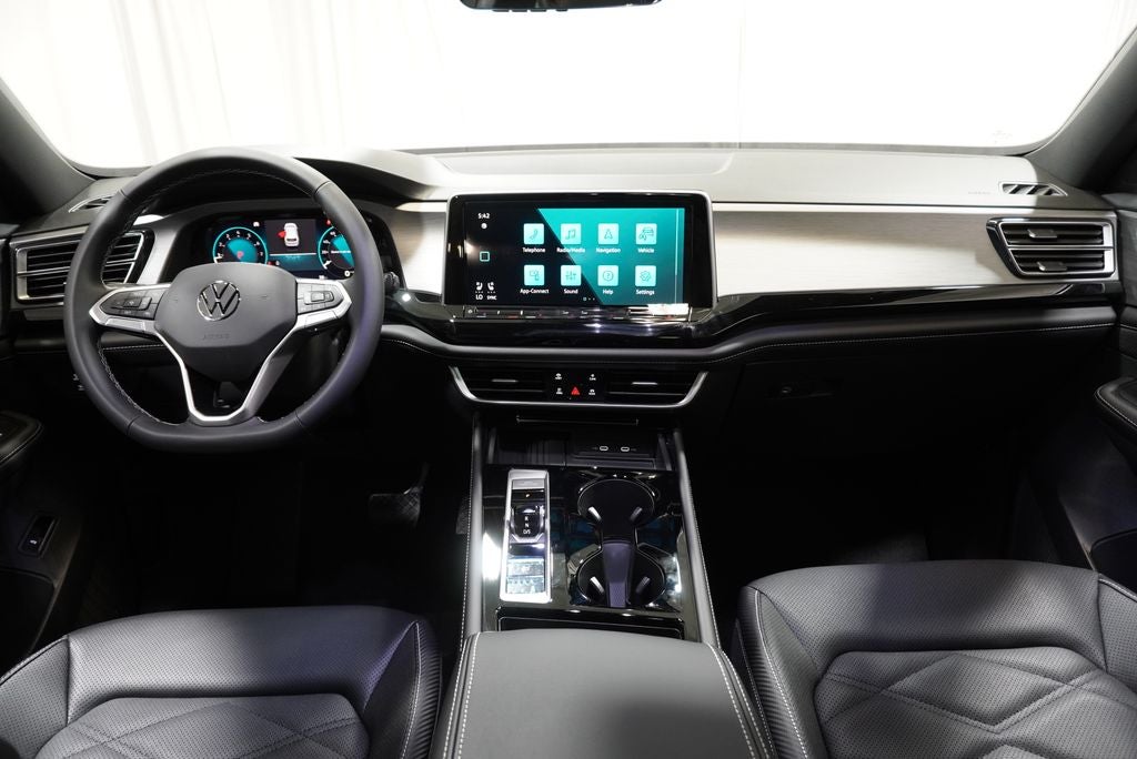 2026 Volkswagen Atlas Cross Sport SE w/Technology
