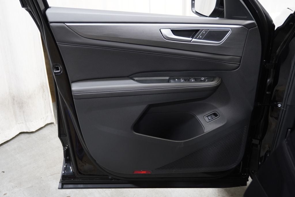 2026 Volkswagen Atlas Cross Sport SE w/Technology