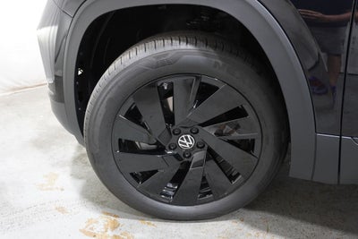 2026 Volkswagen Atlas Cross Sport SE w/Technology