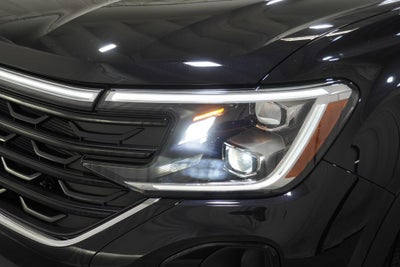 2026 Volkswagen Atlas Cross Sport SE w/Technology