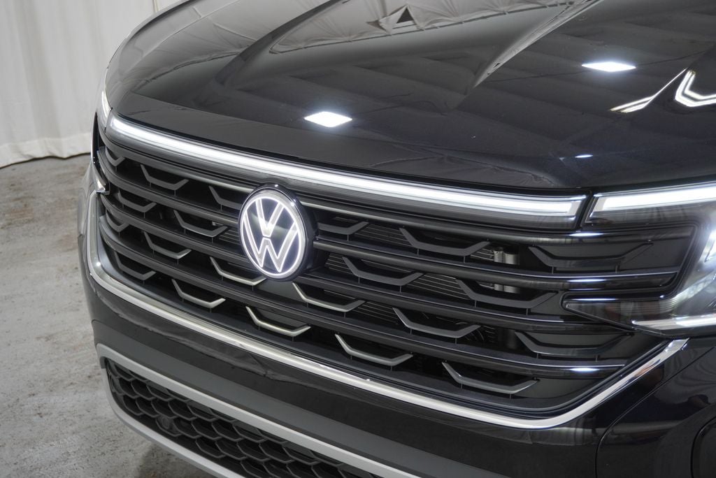 2026 Volkswagen Atlas Cross Sport SE w/Technology
