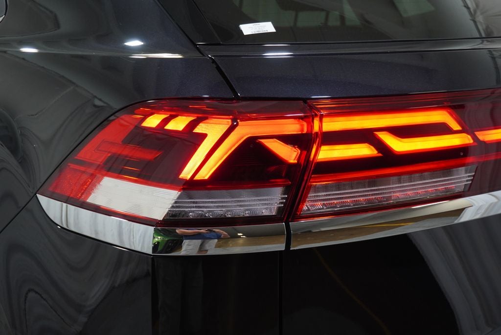 2026 Volkswagen Atlas Cross Sport SE w/Technology