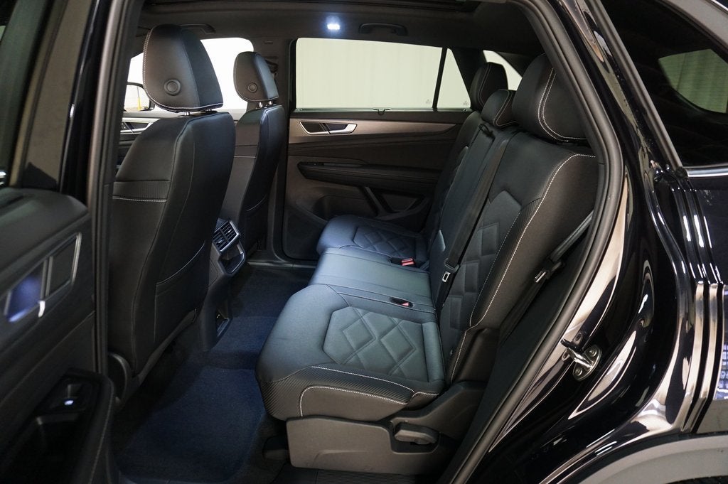 2026 Volkswagen Atlas Cross Sport SE w/Technology