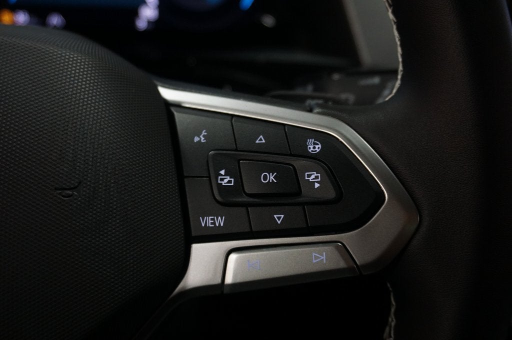 2026 Volkswagen Atlas Cross Sport SE w/Technology