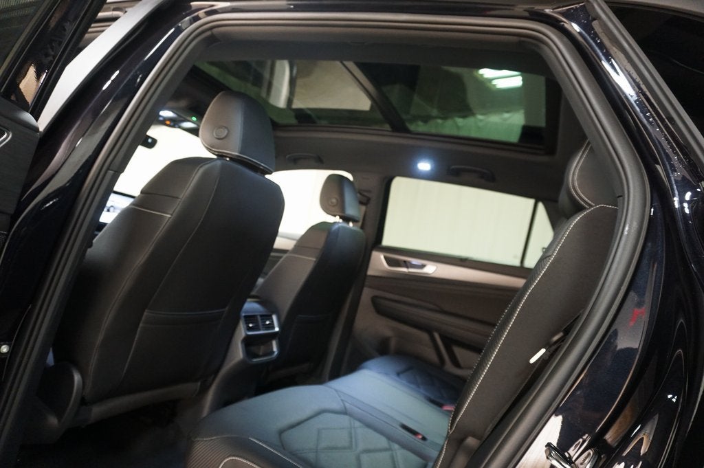 2026 Volkswagen Atlas Cross Sport SE w/Technology