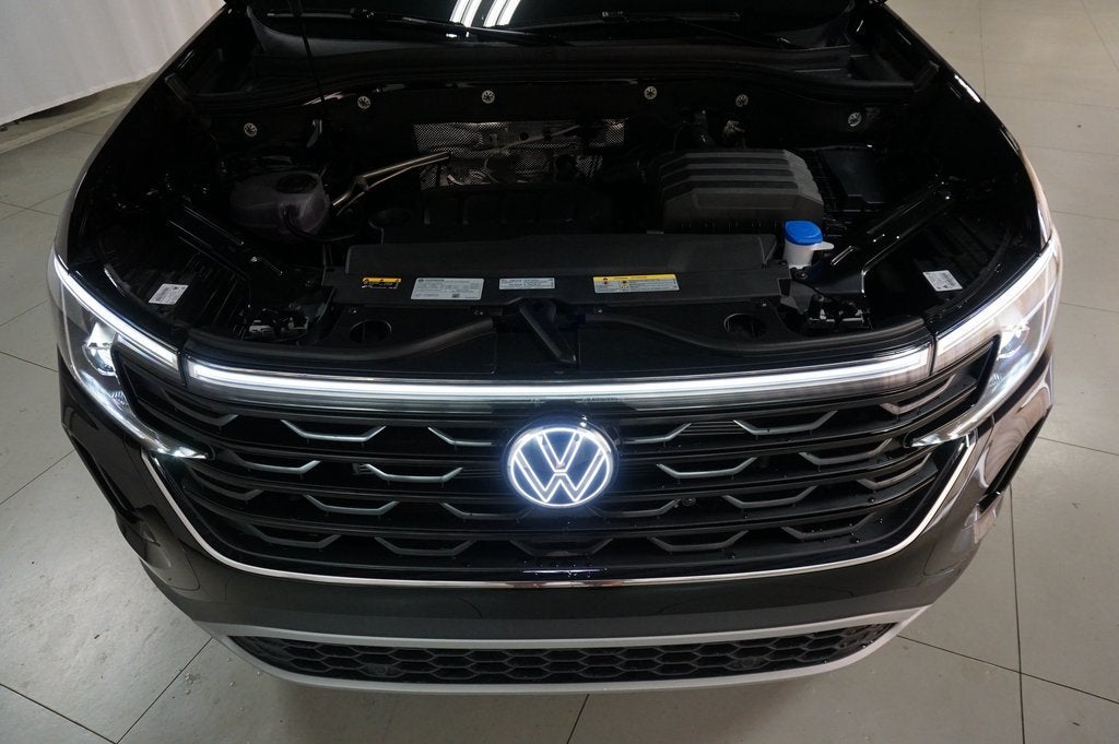 2026 Volkswagen Atlas Cross Sport SE w/Technology