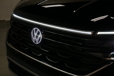 2026 Volkswagen Atlas Cross Sport SE w/Technology