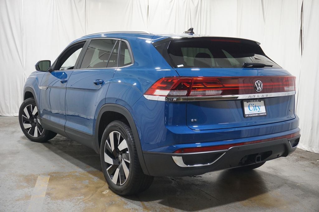 2026 Volkswagen Atlas Cross Sport 2.0T SE w/Technology