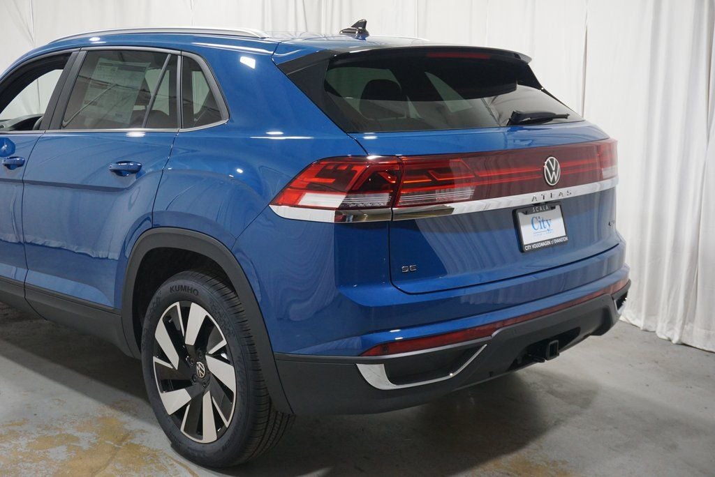 2025 Volkswagen Atlas Cross Sport 2.0T SE w/Technology