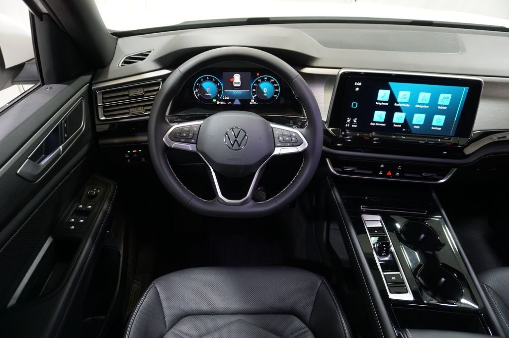 2024 Volkswagen Atlas Cross Sport 2.0T SE w/Technology