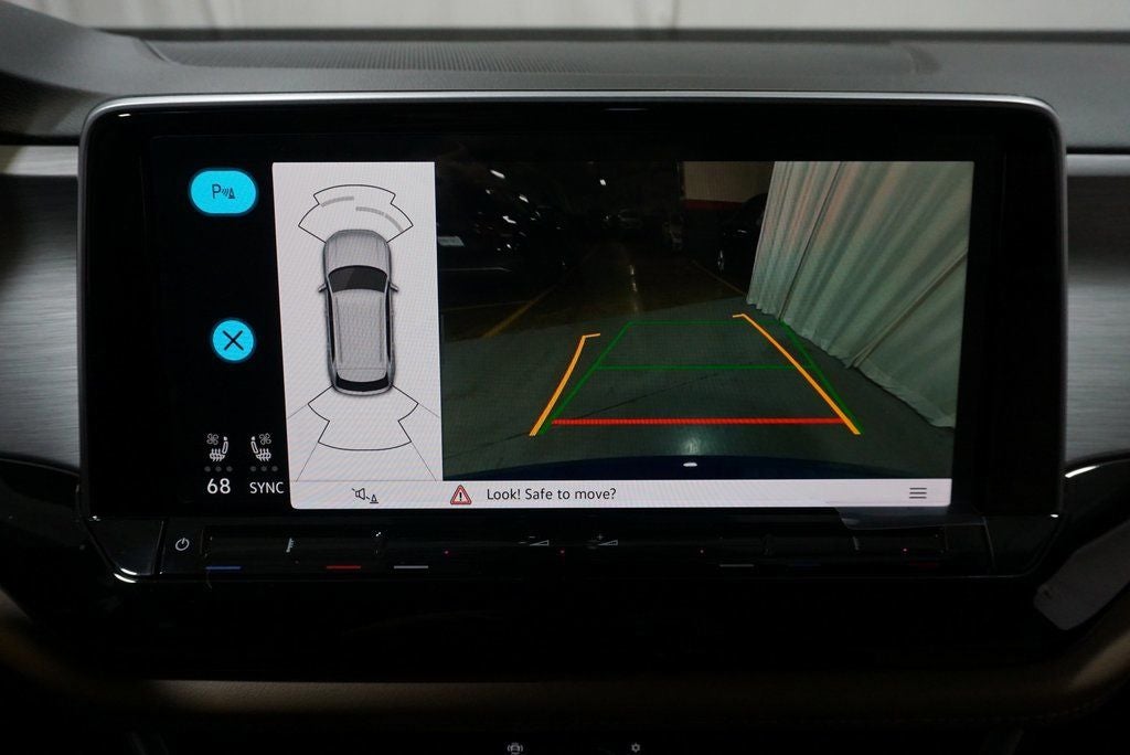 2025 Volkswagen Atlas Cross Sport 2.0T SE w/Technology