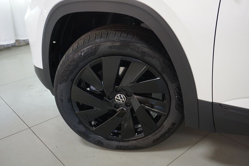 2026 Volkswagen Atlas SE w/Technology