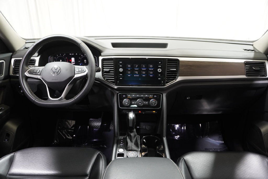 2022 Volkswagen Atlas 3.6L V6 SE w/Technology