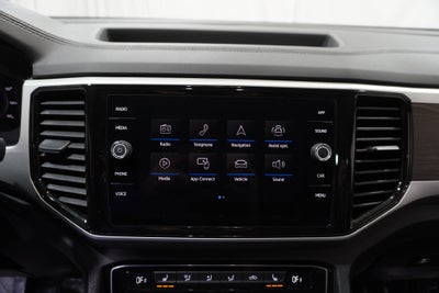 2022 Volkswagen Atlas 3.6L V6 SE w/Technology
