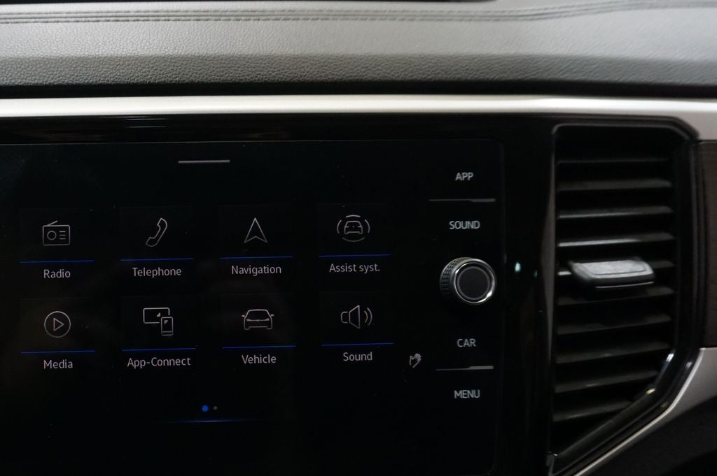 2023 Volkswagen Atlas 3.6L V6 SE w/Technology