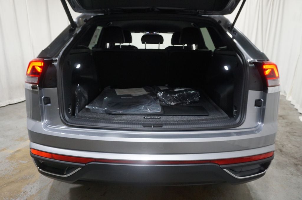 2026 Volkswagen Atlas Cross Sport 2.0T SE