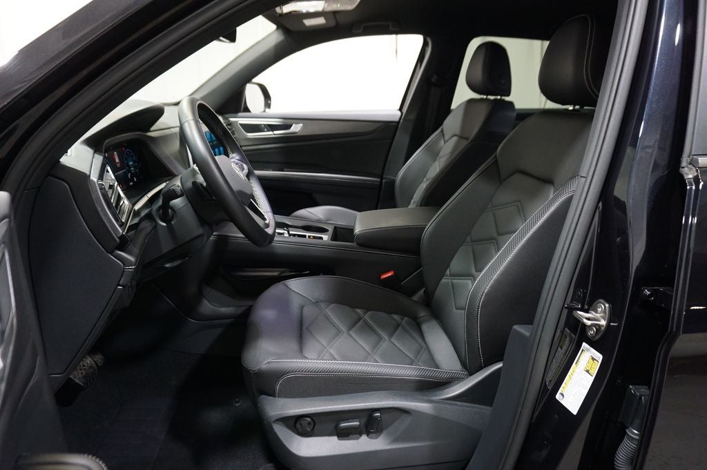 2025 Volkswagen Atlas Cross Sport 2.0T SE