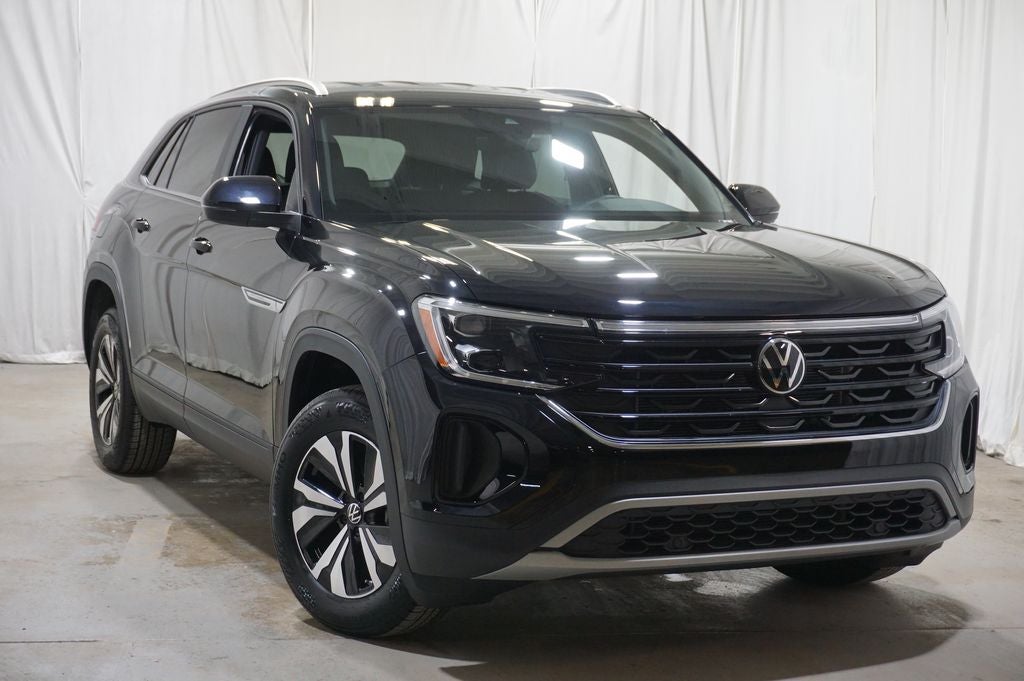 2025 Volkswagen Atlas Cross Sport 2.0T SE
