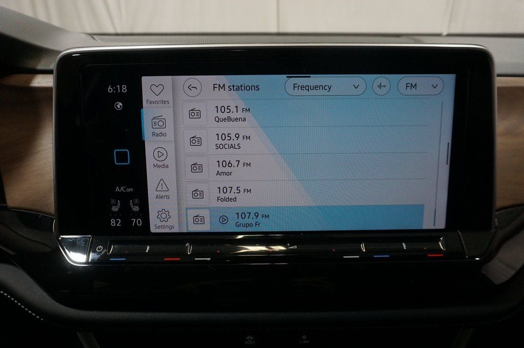 2025 Volkswagen Atlas 2.0T SE