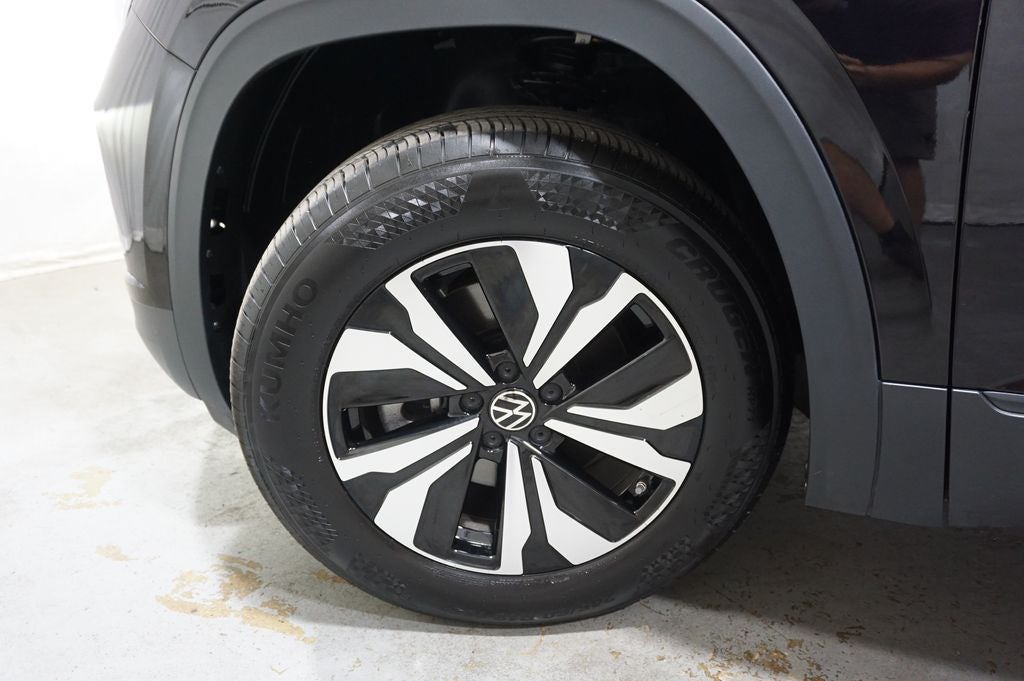 2025 Volkswagen Atlas 2.0T SE