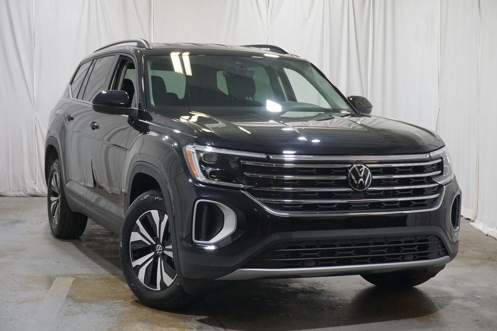 2025 Volkswagen Atlas 2.0T SE