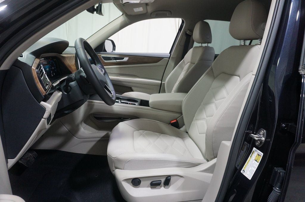 2025 Volkswagen Atlas 2.0T SE