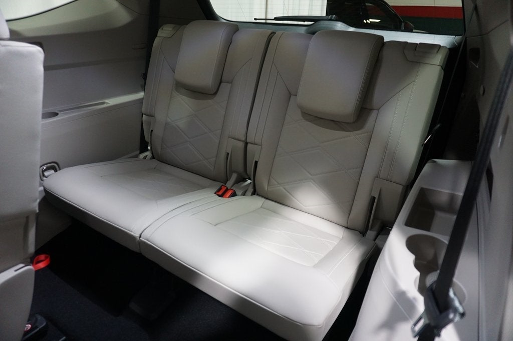 2025 Volkswagen Atlas 2.0T SE