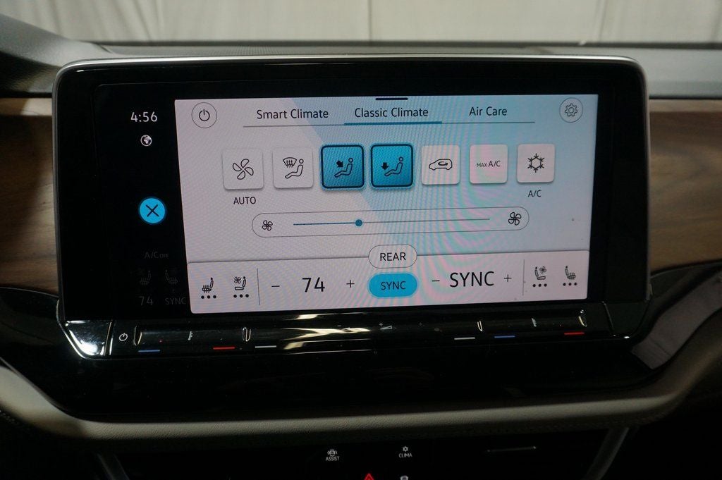 2025 Volkswagen Atlas 2.0T SE