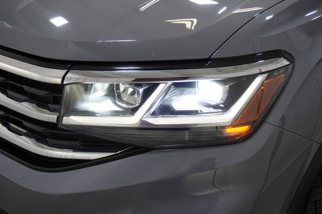 2021 Volkswagen Atlas Cross Sport 3.6L V6 SEL R-Line